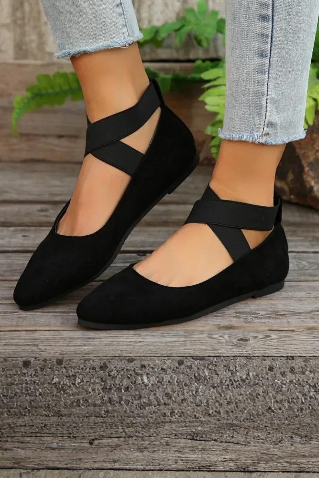 Sorvienne Women's Pointed Toe Ankle Strap Ballet Flats