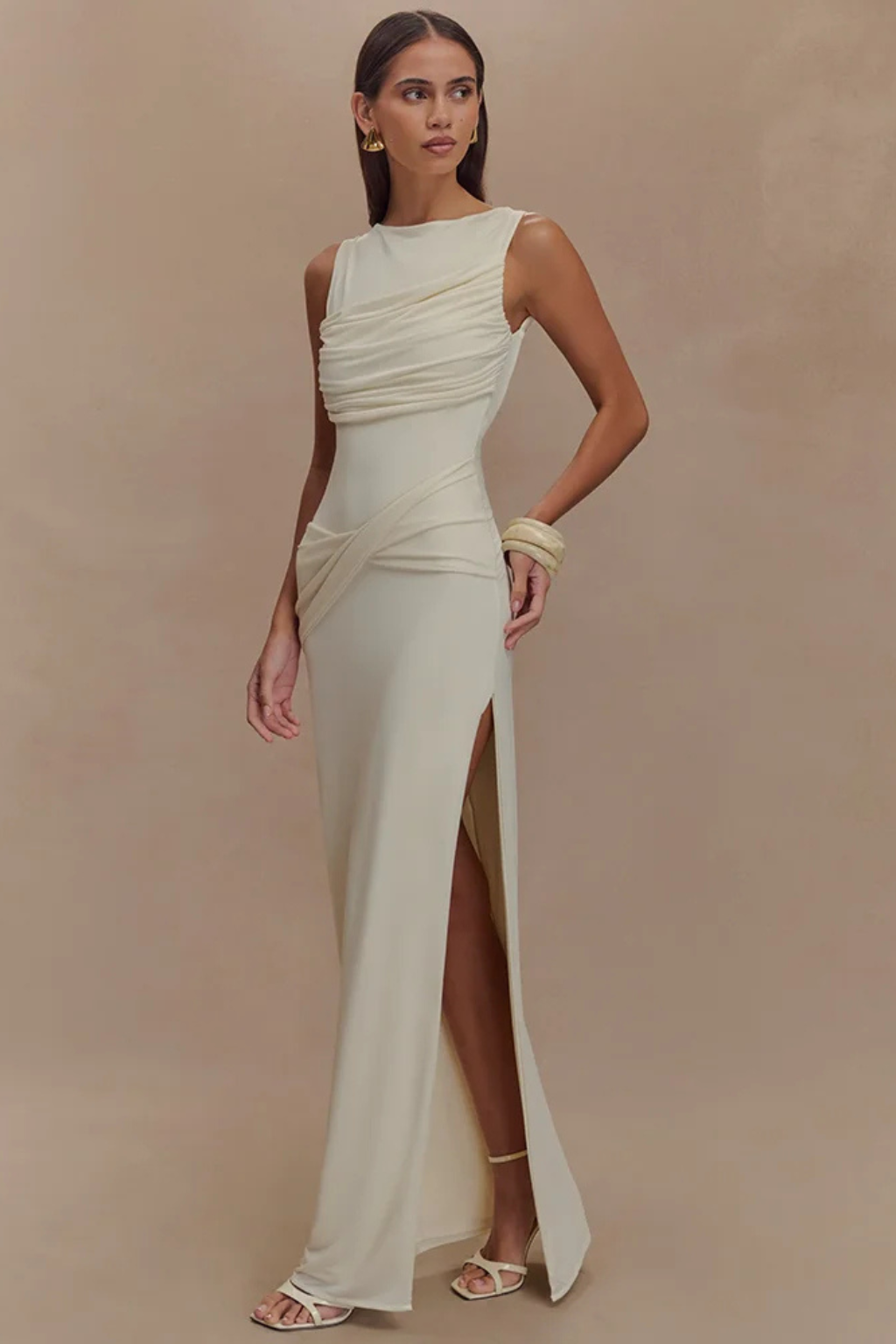 Sorvienne Women's Sleeveless Ruched Backless Slit Maxi Dress