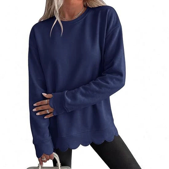 Sorvienne Relaxed Scallop Hem Crew Neck Sweatshirt in Navy