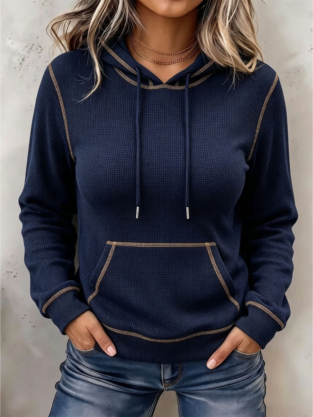 Sorvienne Relaxed Contrast Stitch Knitted Hoodie in Navy