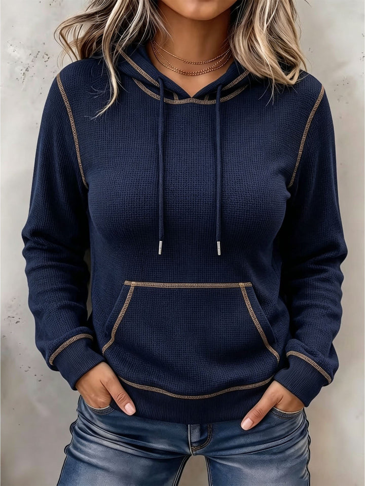 Sorvienne Relaxed Contrast Stitch Knitted Hoodie in Navy