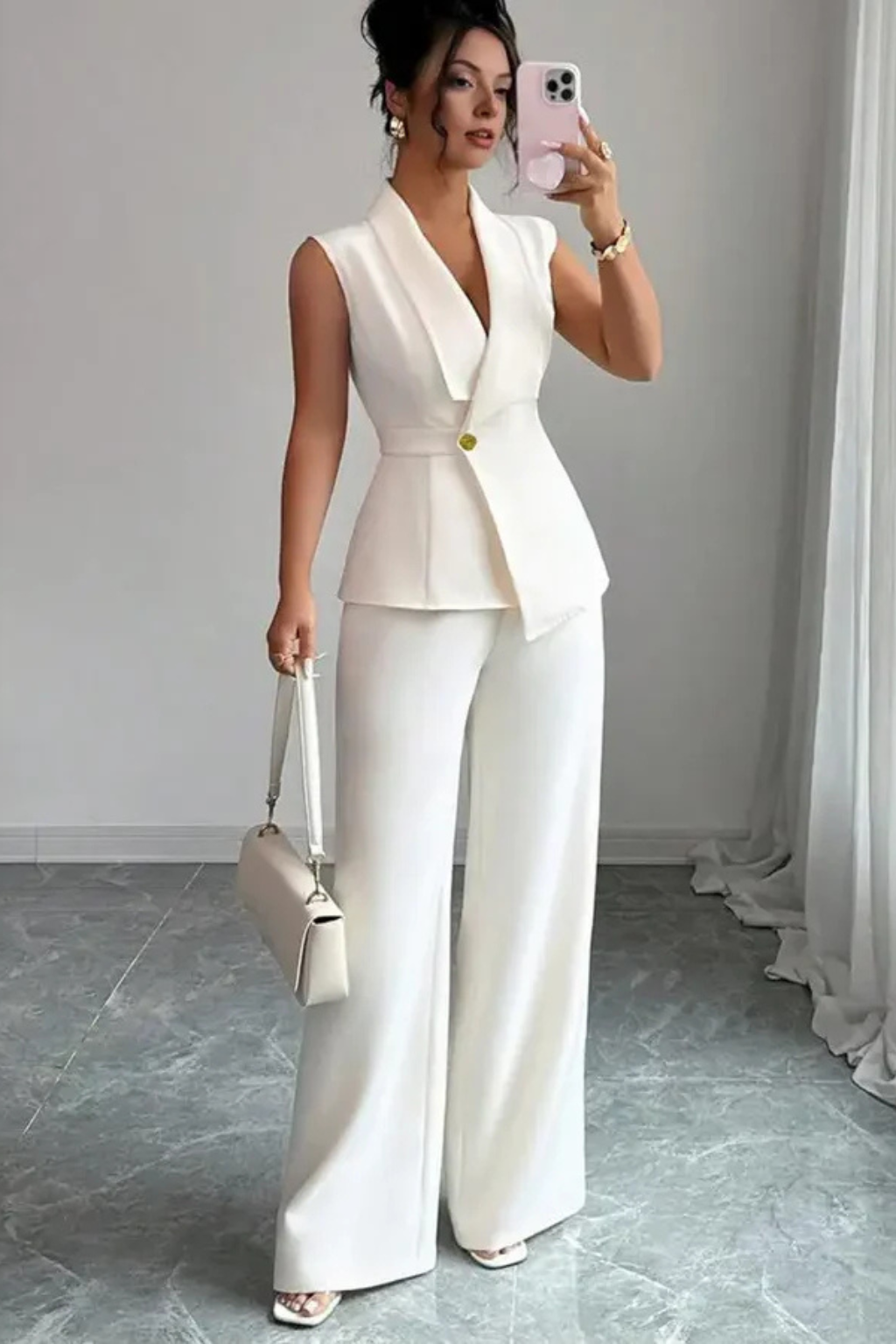Sorvienne Women's Sleeveless Blazer Trouser Suit