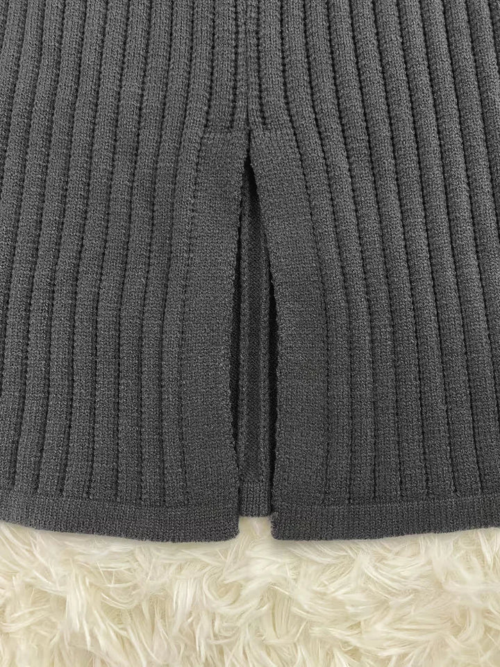 Sorvienne Relaxed Colour Block Knit Skirt Set in Grey