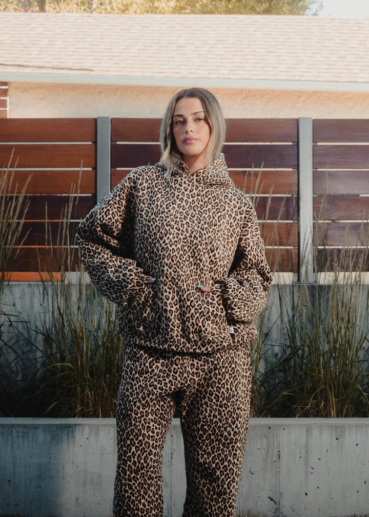 Sorvienne Relaxed Leopard Print Hoodie