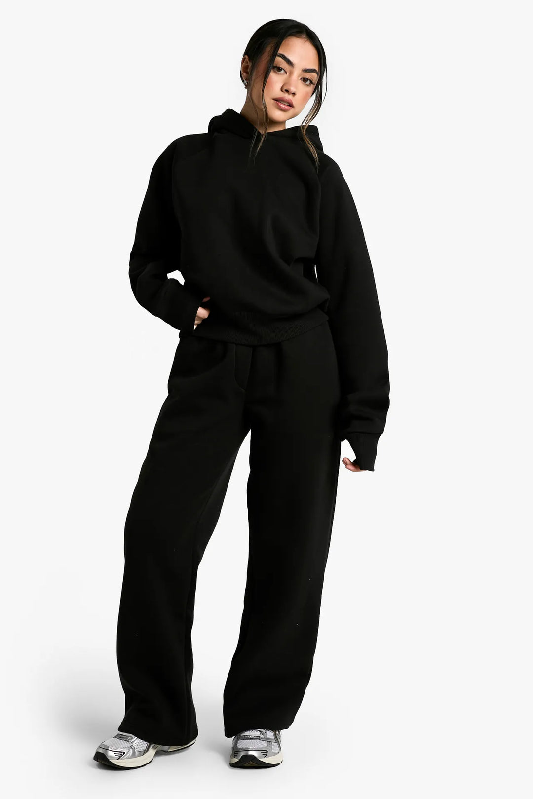 Sorvienne Relaxed Hoodie and Joggers Set in Black