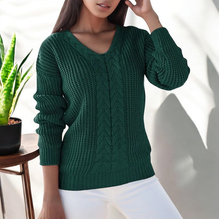 Sorvienne Relaxed V Neck Cable Knit Jumper in Dark Green