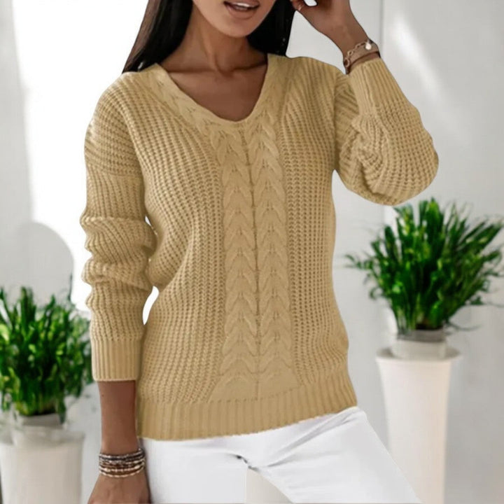 Sorvienne Relaxed V Neck Cable Knit Jumper in Sand
