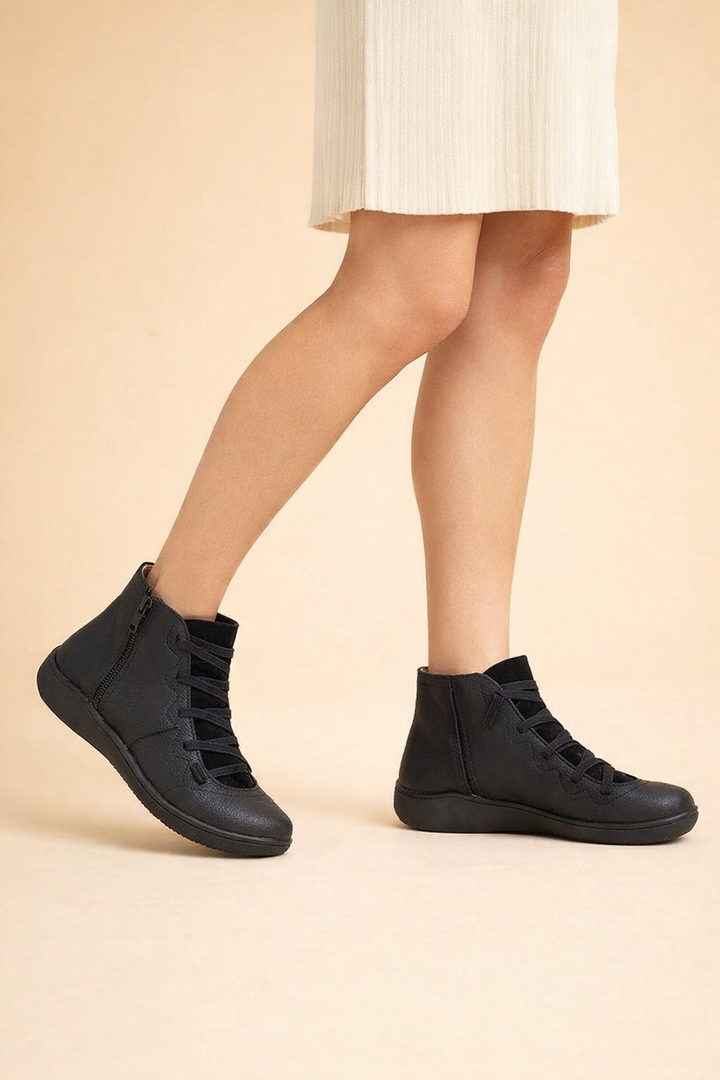 Sorvienne Cushioned Lace Up Comfort Ankle Boots in Black