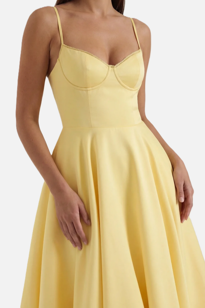 Sweetheart Bustier Midi Dress with Full Circle Skirt and Tulle Hem - Siopie