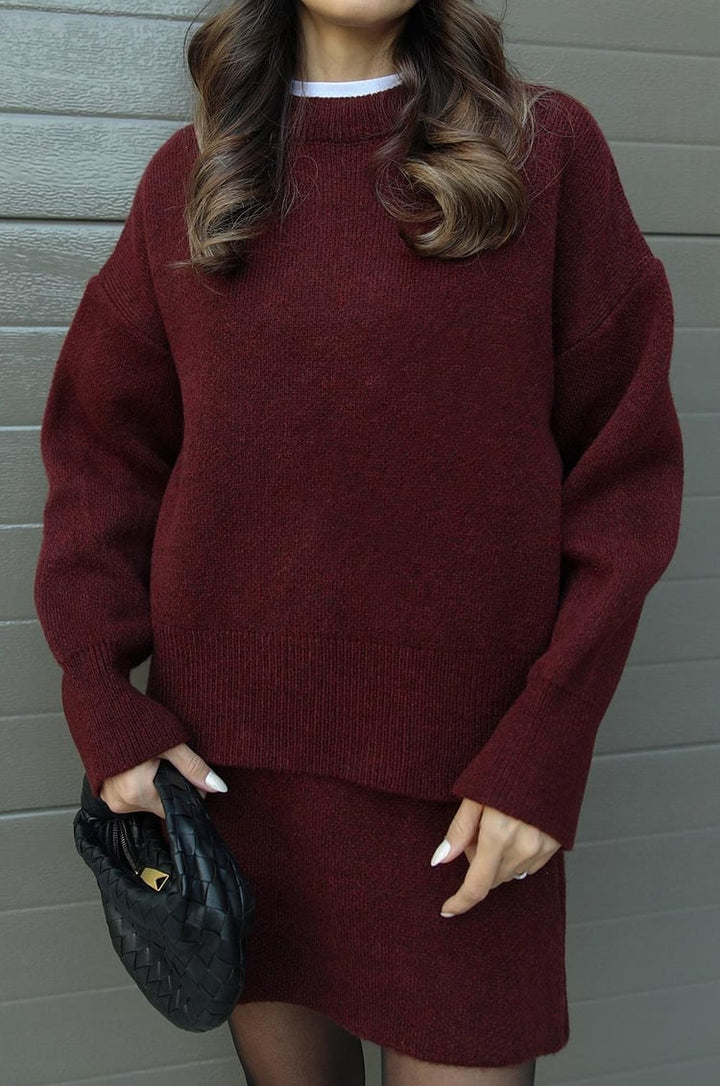 Sorvienne Oversized Knitted Jumper and Skirt Set in Burgundy