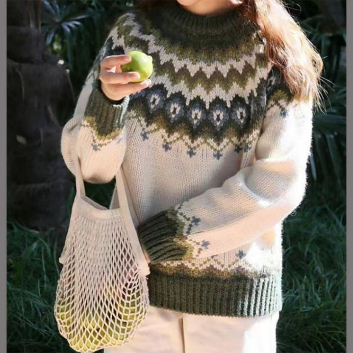 Sorvienne Relaxed Yoke Knit Fair Isle Jumper in Green