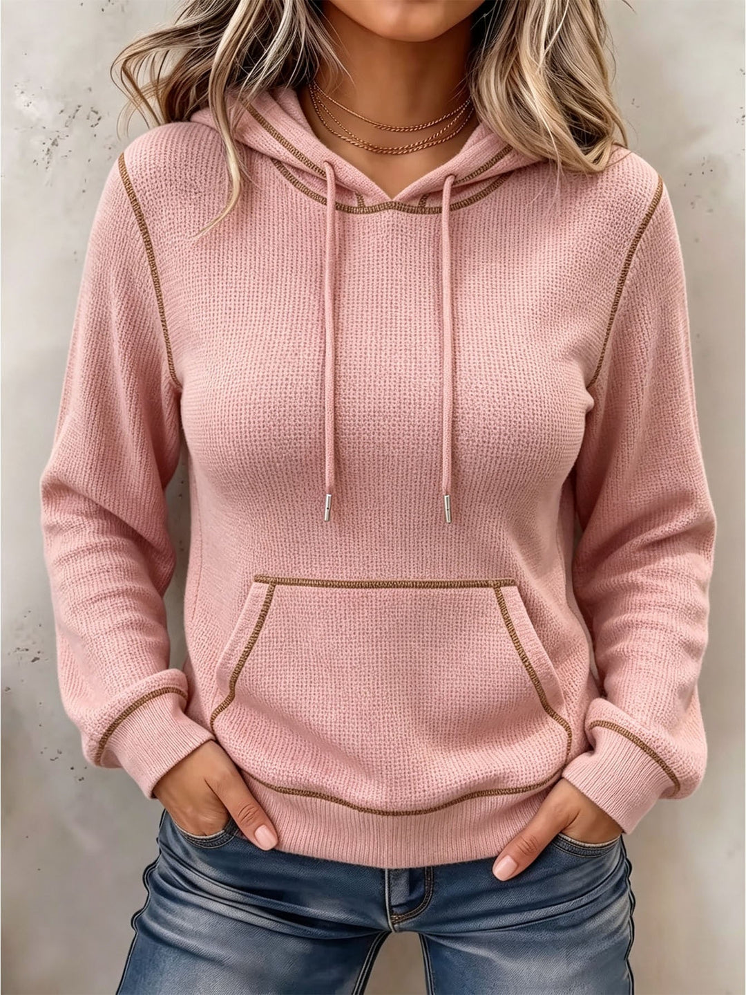 Sorvienne Relaxed Contrast Stitch Knitted Hoodie in Pink