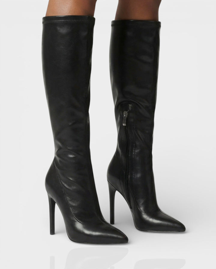 Sorvienne Pointed Stiletto Knee High Boots in Black