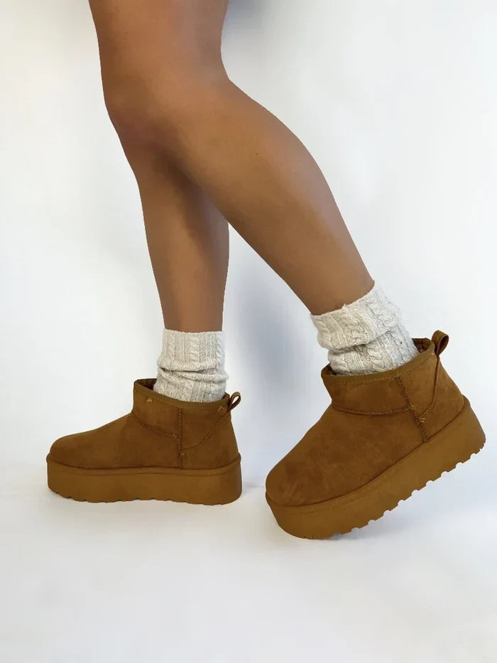Sorvienne Soft Lined Platform Mini Boots in Camel