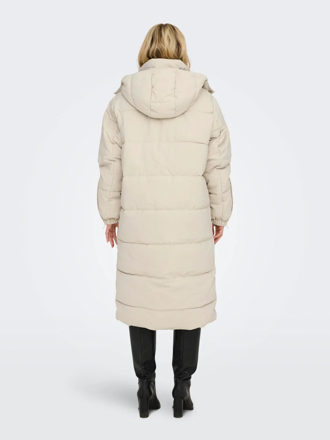 Sorvienne Hooded Longline Puffer Coat in Cream